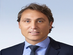 LEGRAND T�RK�YE GRUBU'NDA BAYRAK DE����M�